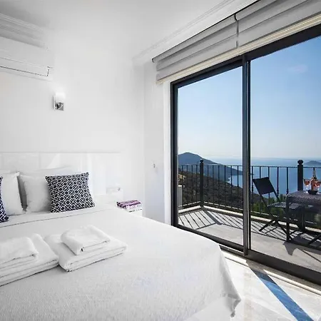 Sleeps 8 With Pool Air Con And Wifi Villa *